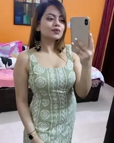 Call Girl Bhamragad